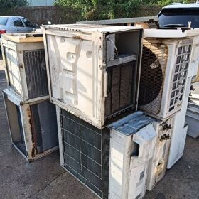 家用型舊冷氣機二手回收專人到府拆收0920070470