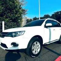 電洽---《鑫宏車業》二代小改款豪華型，出遊必選車 享受全家出遊的樂趣..