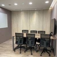 南京東路高級商圈小型辦公室出租，24H保全門禁，免費公司登記及使用會議室
